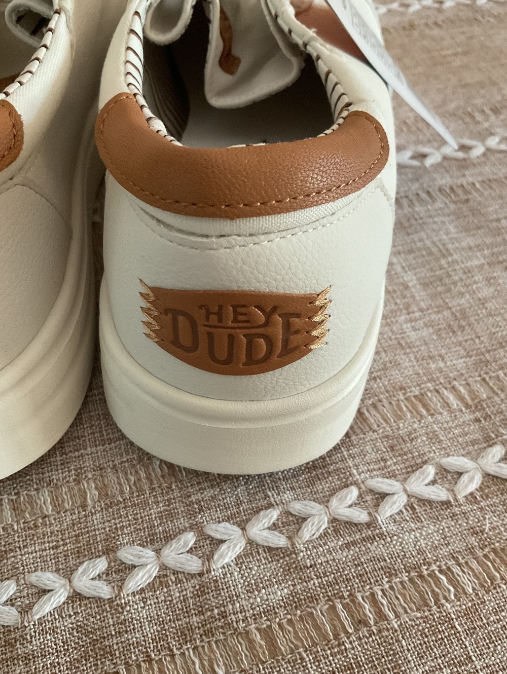 NWT HEYDUDE Men's Paul Pro Classic Premium Slip-On Shoes White Size 11.5 - Picture 3 of 5